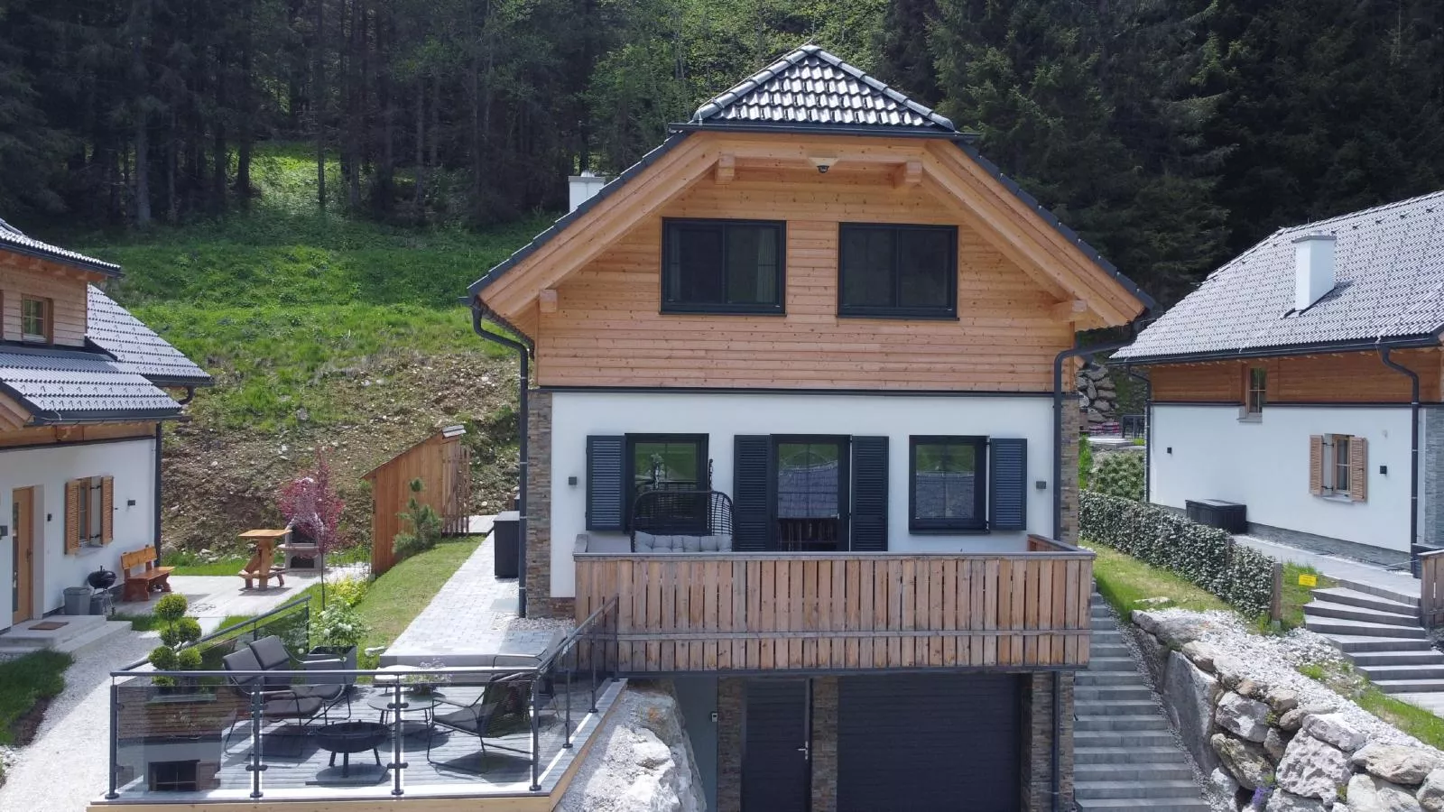 Chalet Hirschblick-Buitenkant zomer