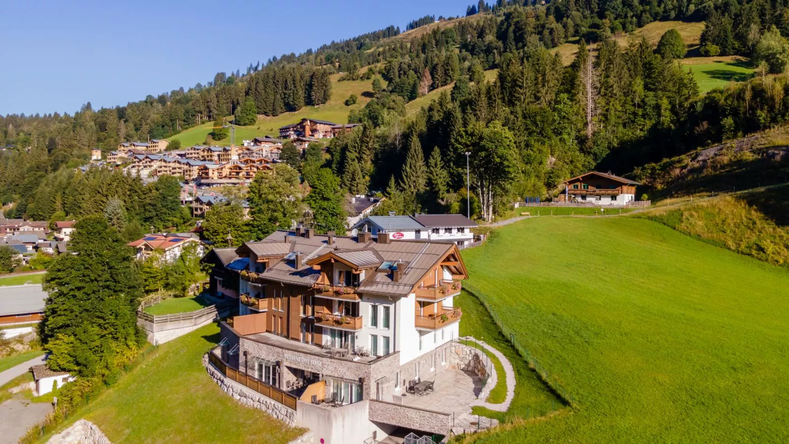 Saalbach Hinterglemm-Buitenkant zomer