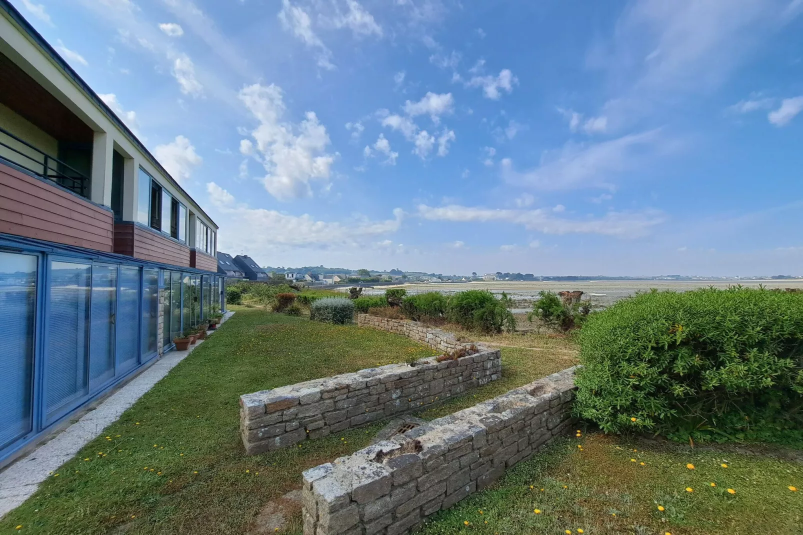 180° Panorama Meerblick Ferienwohnung Roscoff-Buitenkant zomer