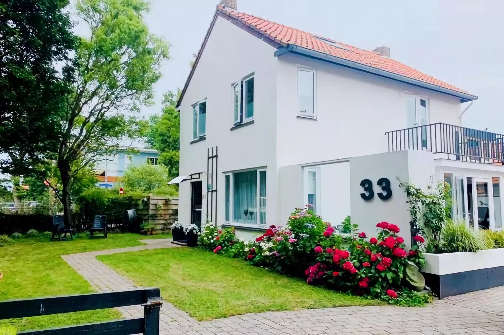 Balsemien Appartement B-Buitenkant zomer