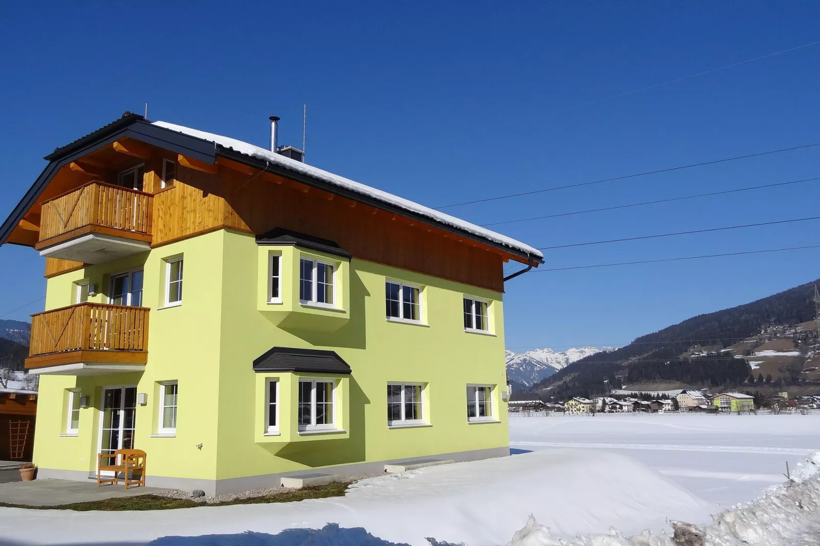 Villa Constanze - Doppelhaushälfte-Exterieur winter