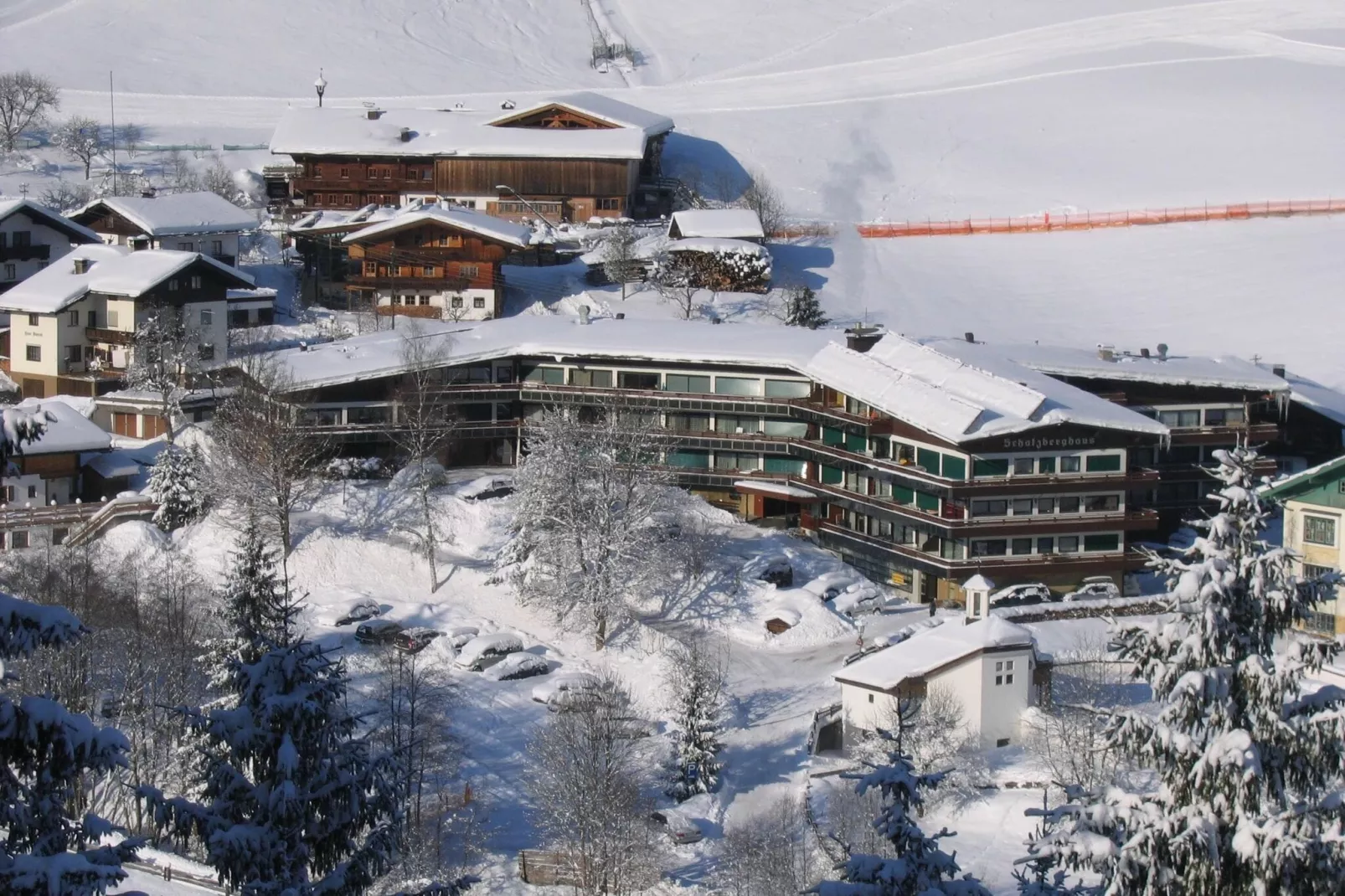 Apartments Schatzberg-Haus-Exterieur winter