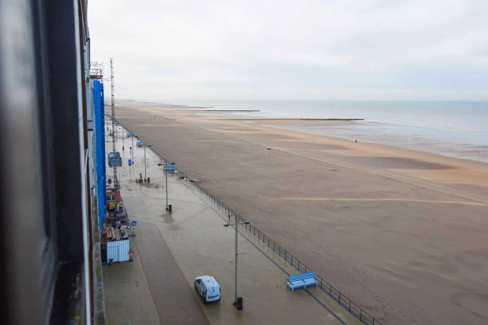 HUIZE NOORDZEE / 0602-Uitzicht zomer