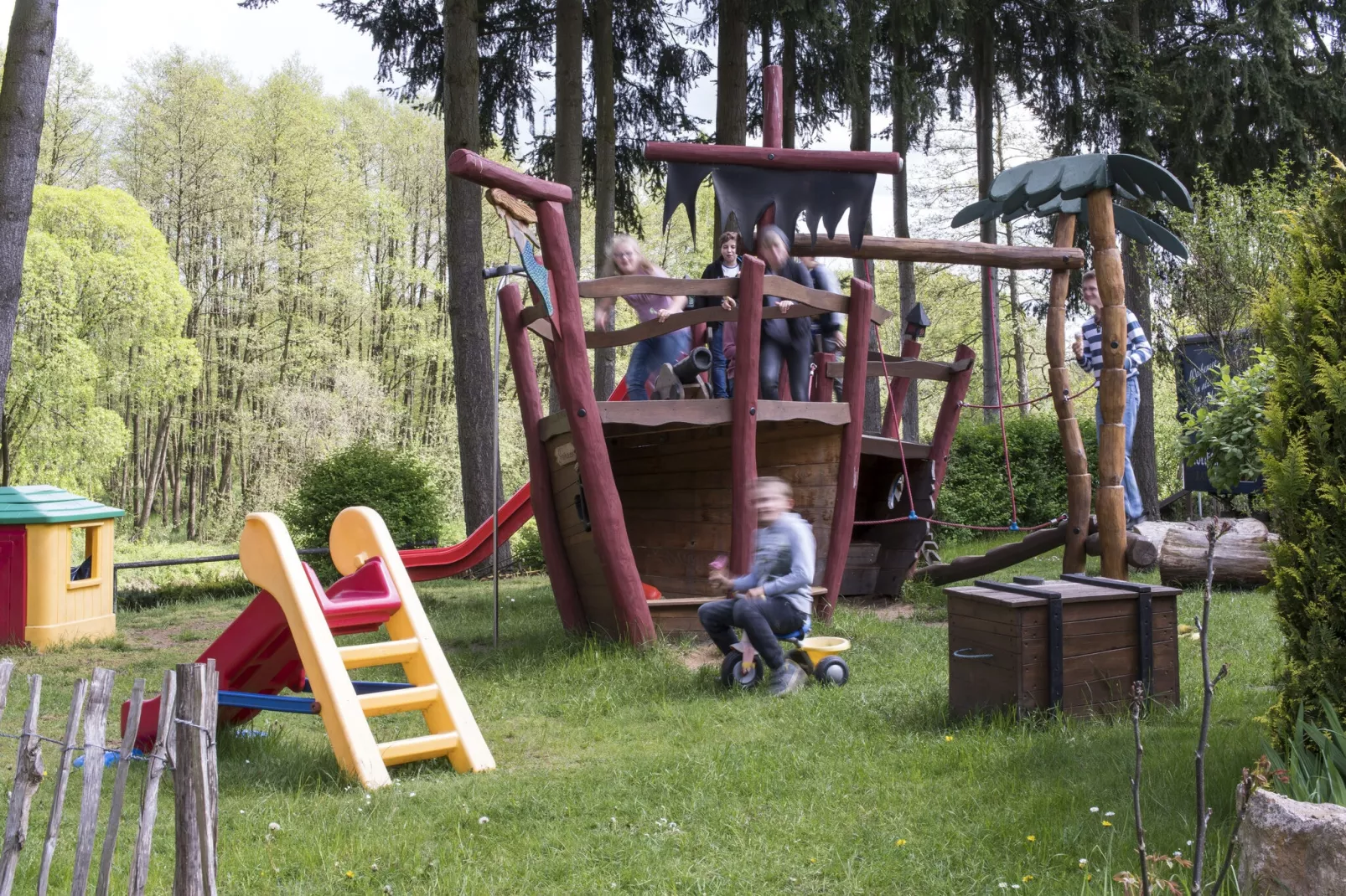 Ferienhaus Eldeblick 5 Personen direkt am Eldeufer in Parchim-Buitenkant zomer