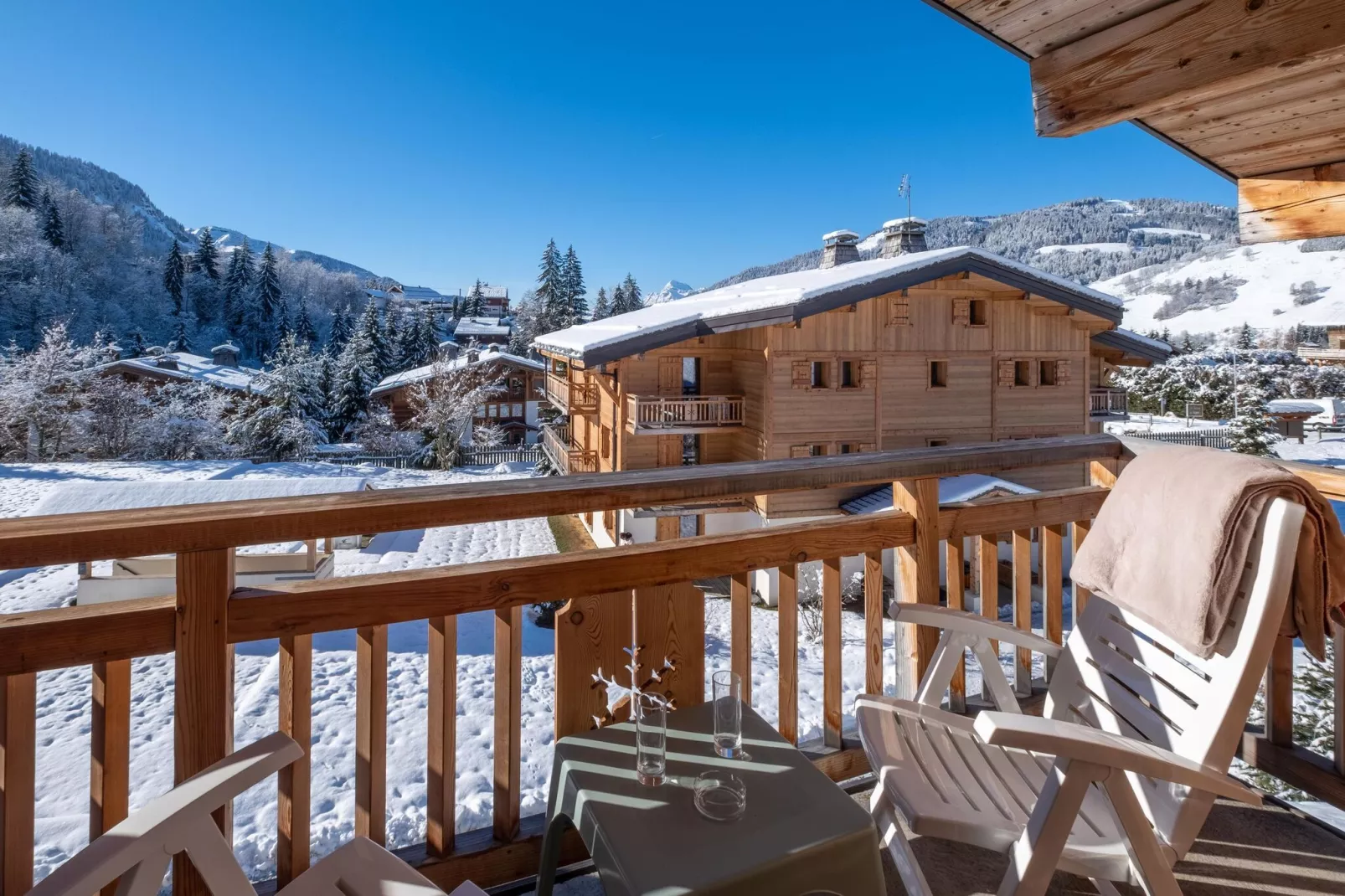 Résidence La Belle aux Bois -  Megève // Apt 2 pcs 4 pers 1 bébé Lits superposés et BALCON-Buitenlucht