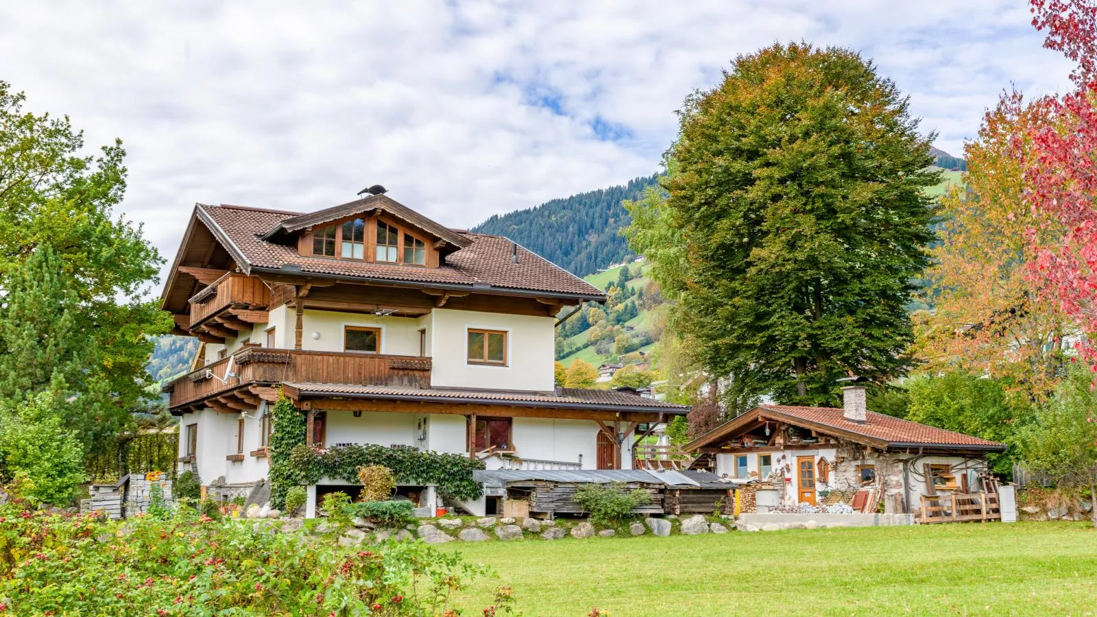 Appartementkombination Brixnerwirt I und II-Buitenkant zomer