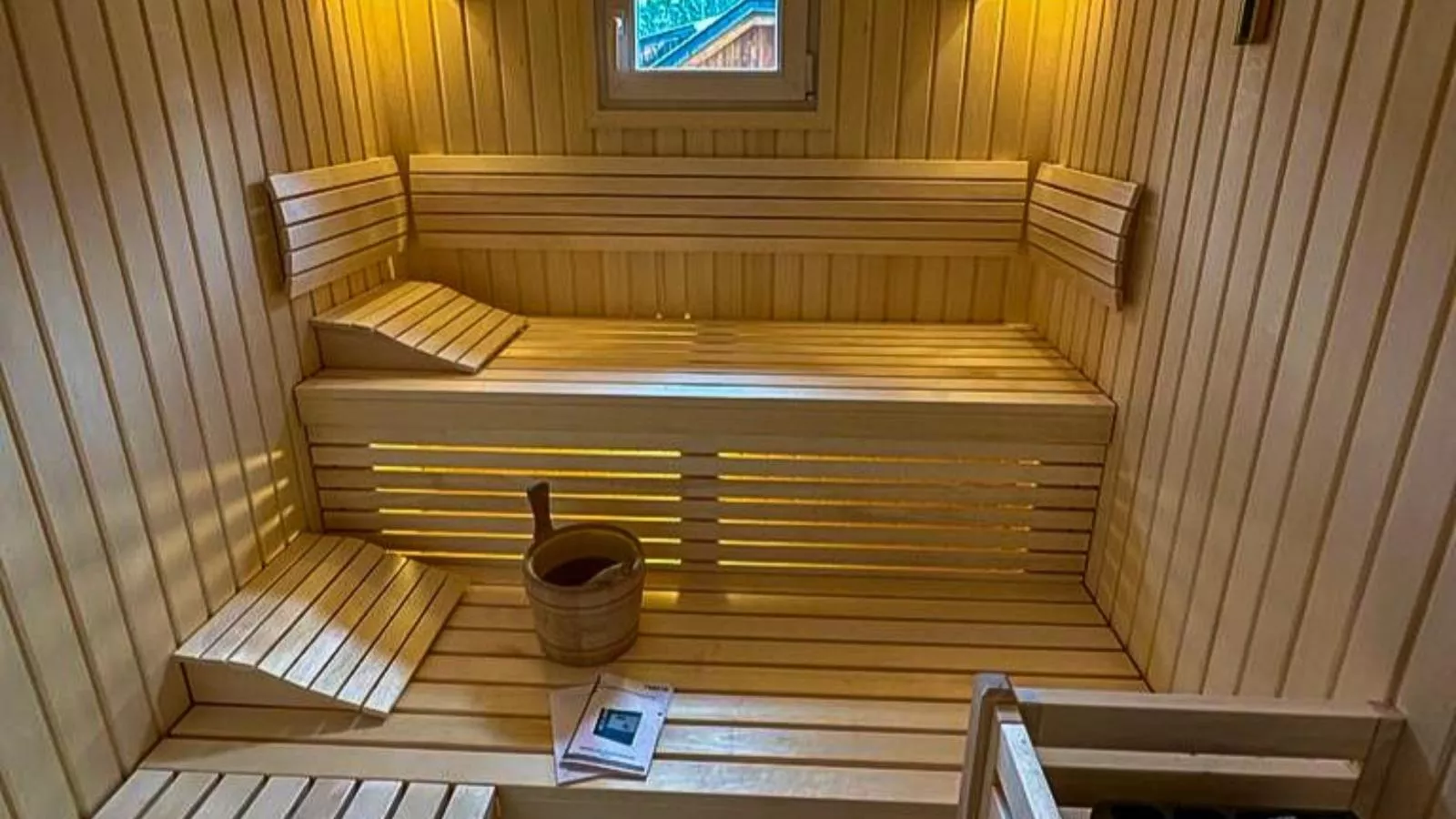 Woody 9-Sauna