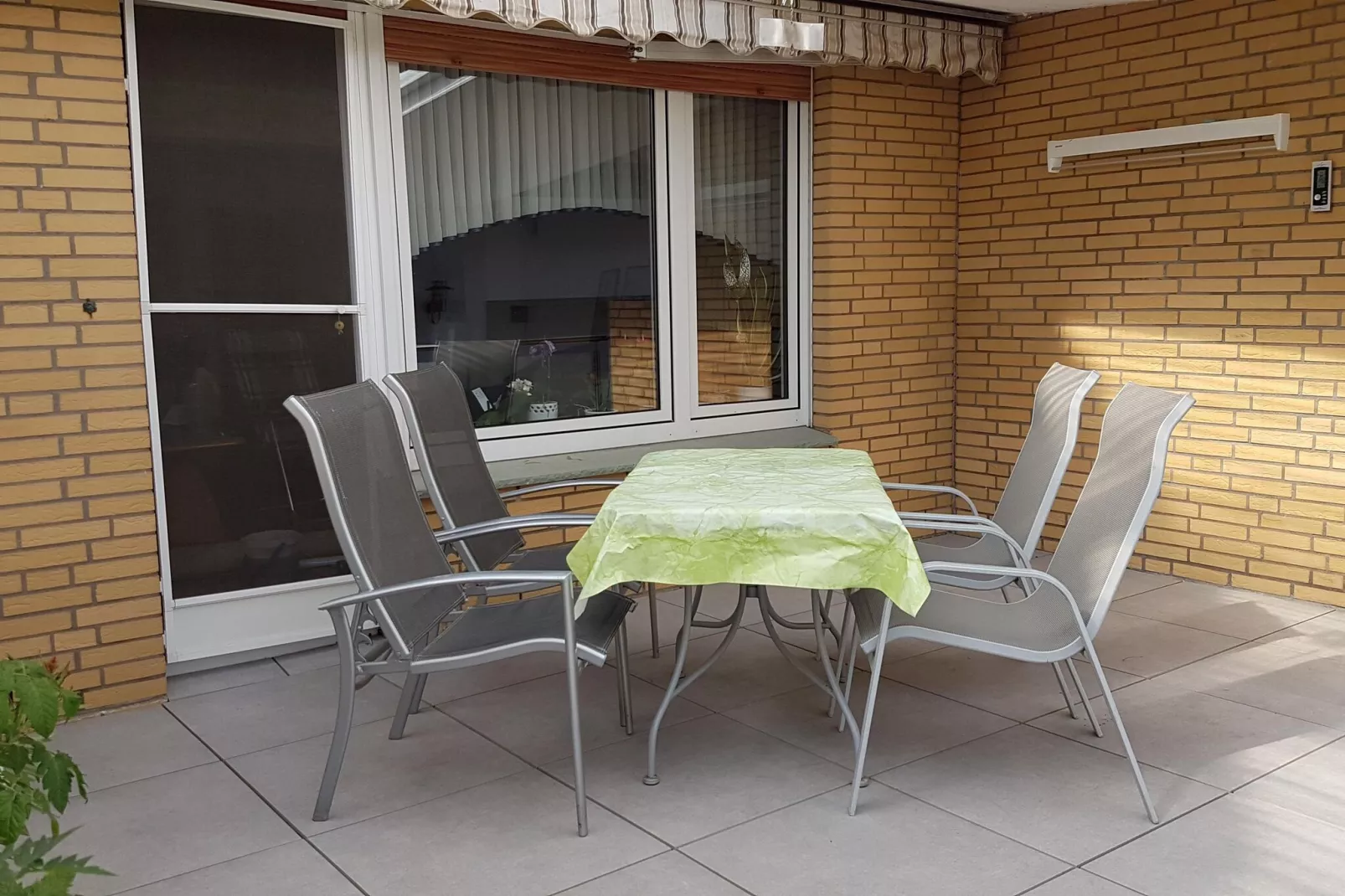 Schöne Ferienwohnung in Bissendorf nähe Osnabrück-Terrasbalkon