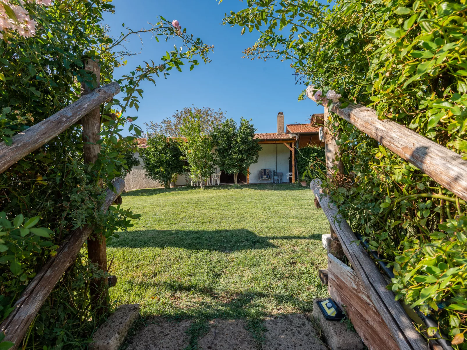 Country House-Buiten