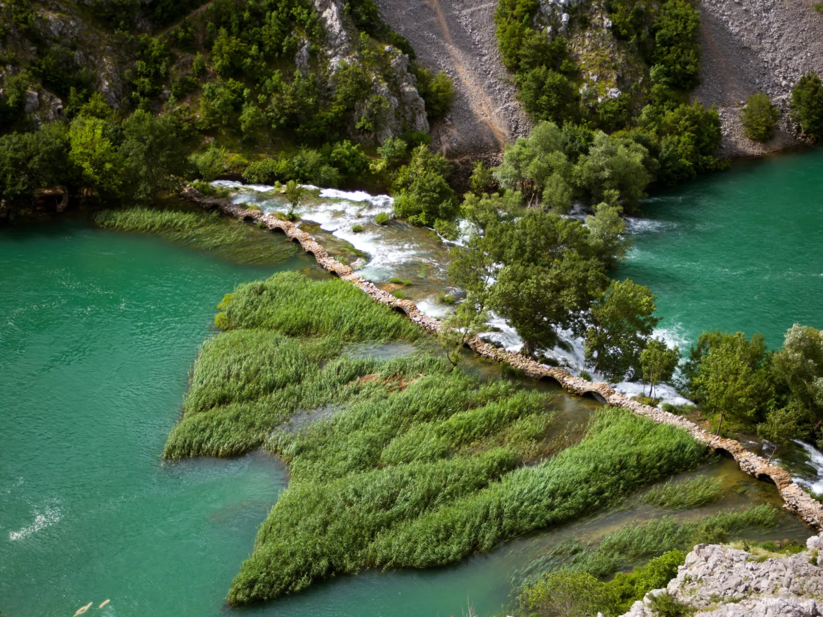 Nord Delux - Mićanovi Dvori-Omgeving