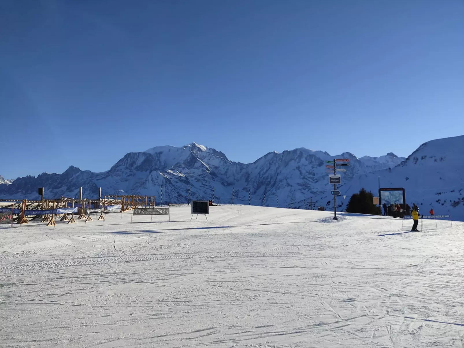 Les chalets du soleil-Omgeving