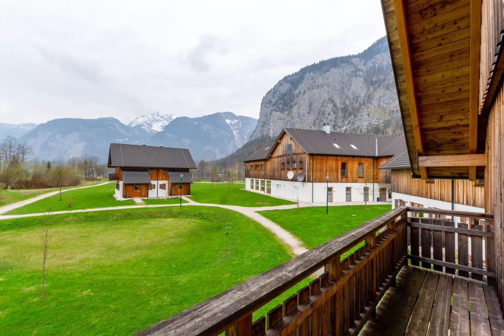 Luxery Salzkammergut Chalet D-Uitzicht zomer