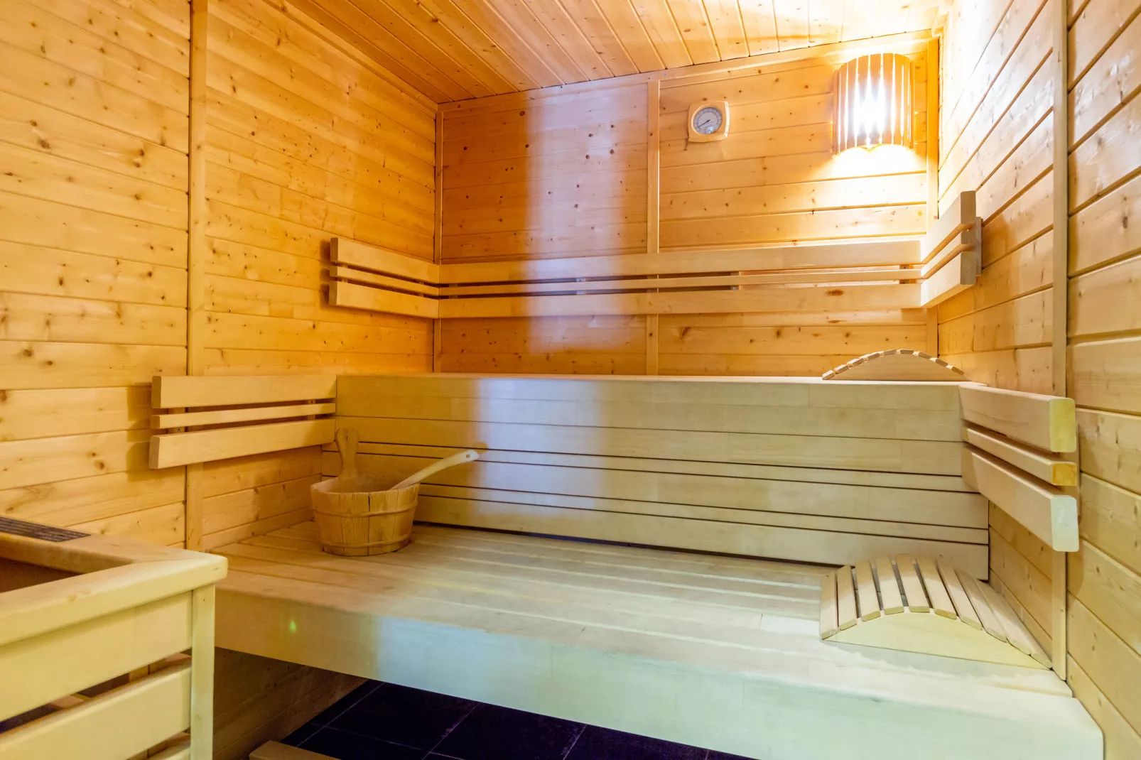 Luxe chalet met sauna in het Dachsteingebergte bij Hallstatt-Faciliteiten