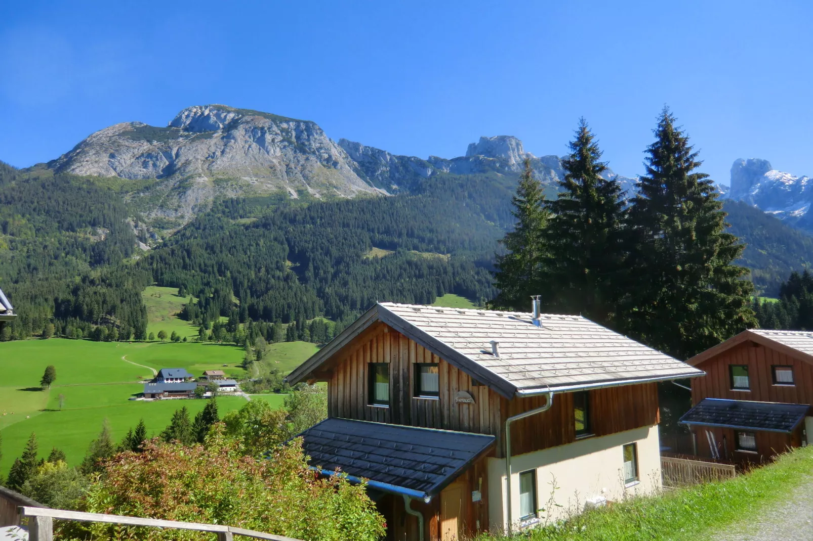 Alpendorf Dachstein West 5-Buitenkant zomer