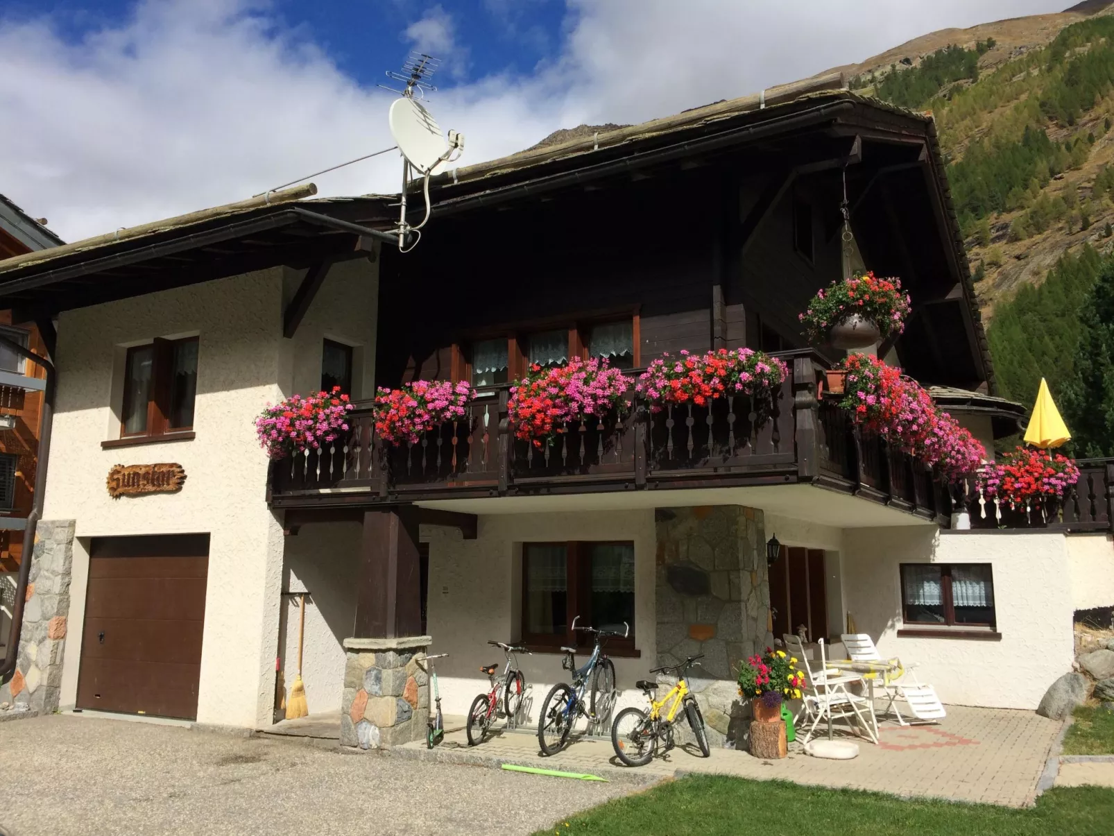 Chalet Sunstar, grosse Wohnung-Buiten