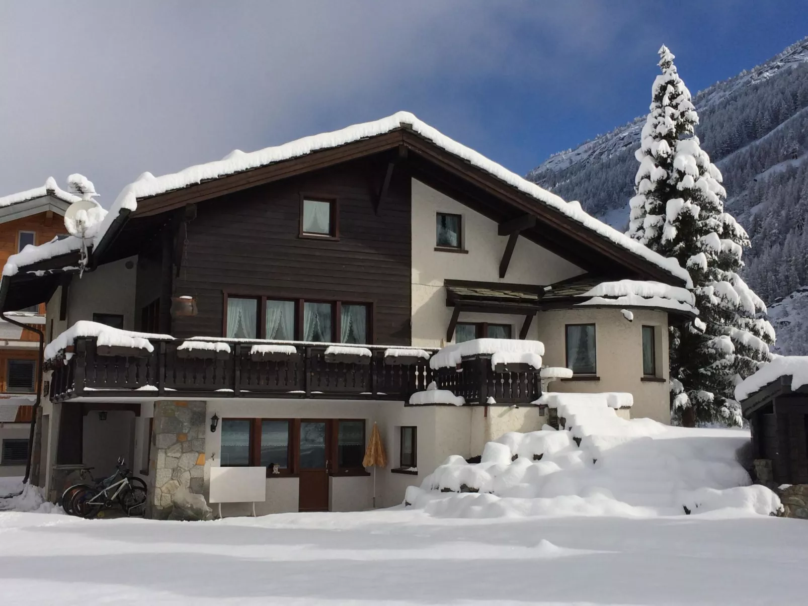 Chalet Sunstar, grosse Wohnung-Buiten