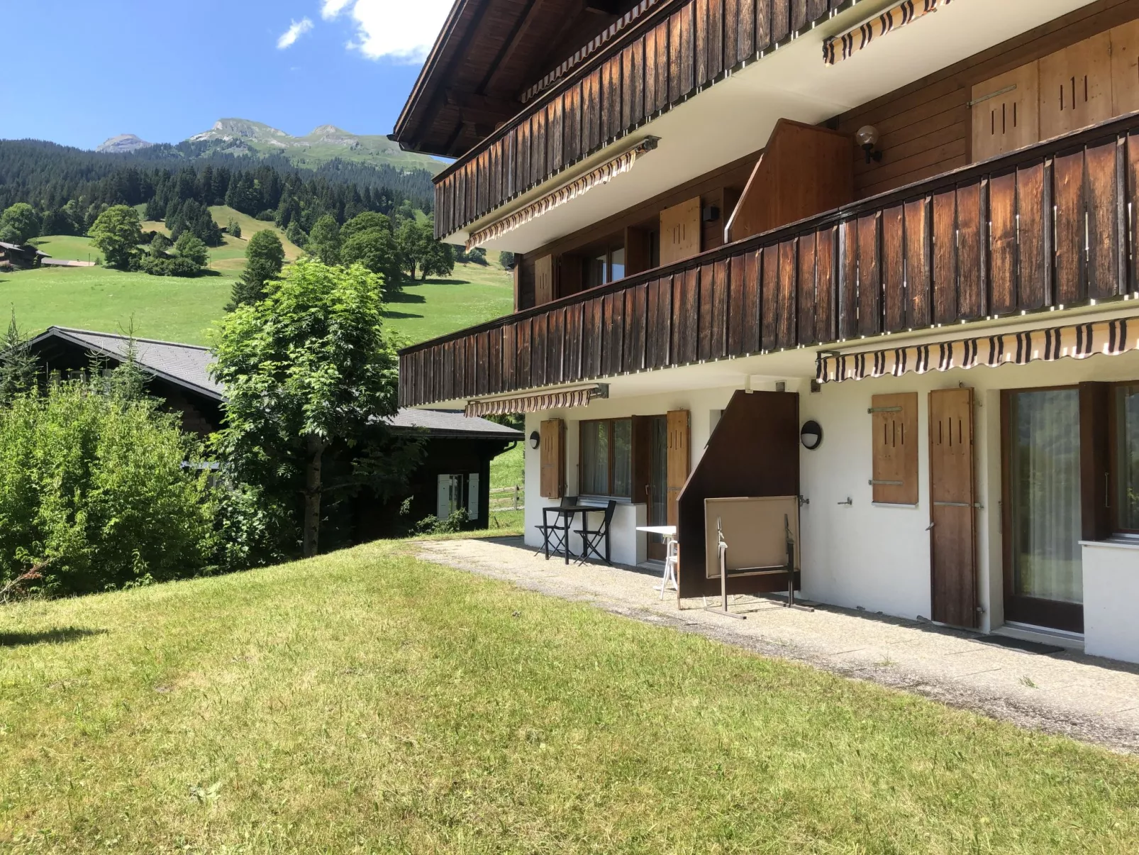 Chalet Sunneblick-Buiten