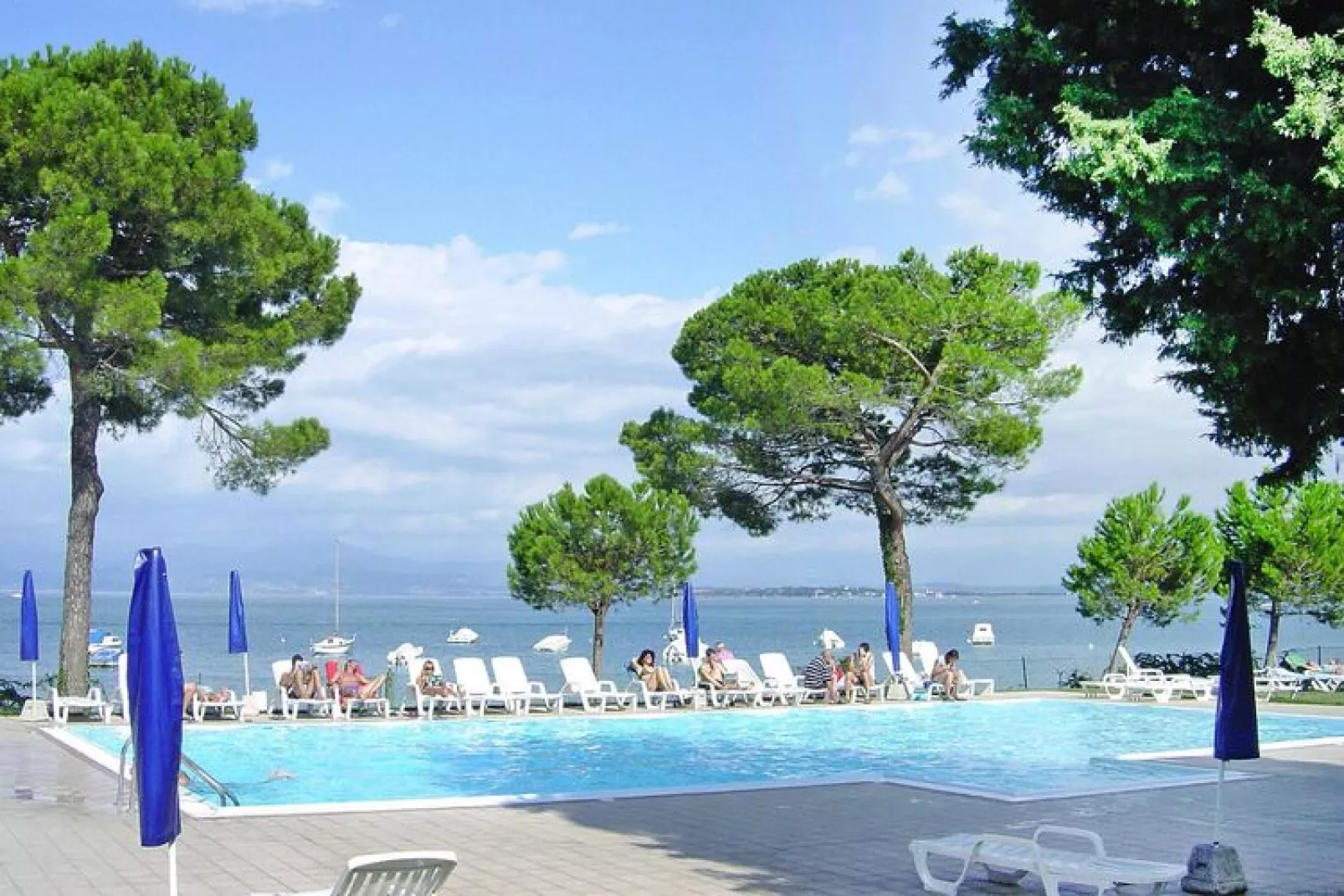 Front Lake Resort Le Corti del Lago Padenghe-APX-C4 / A2 4 paxe-Waterzicht