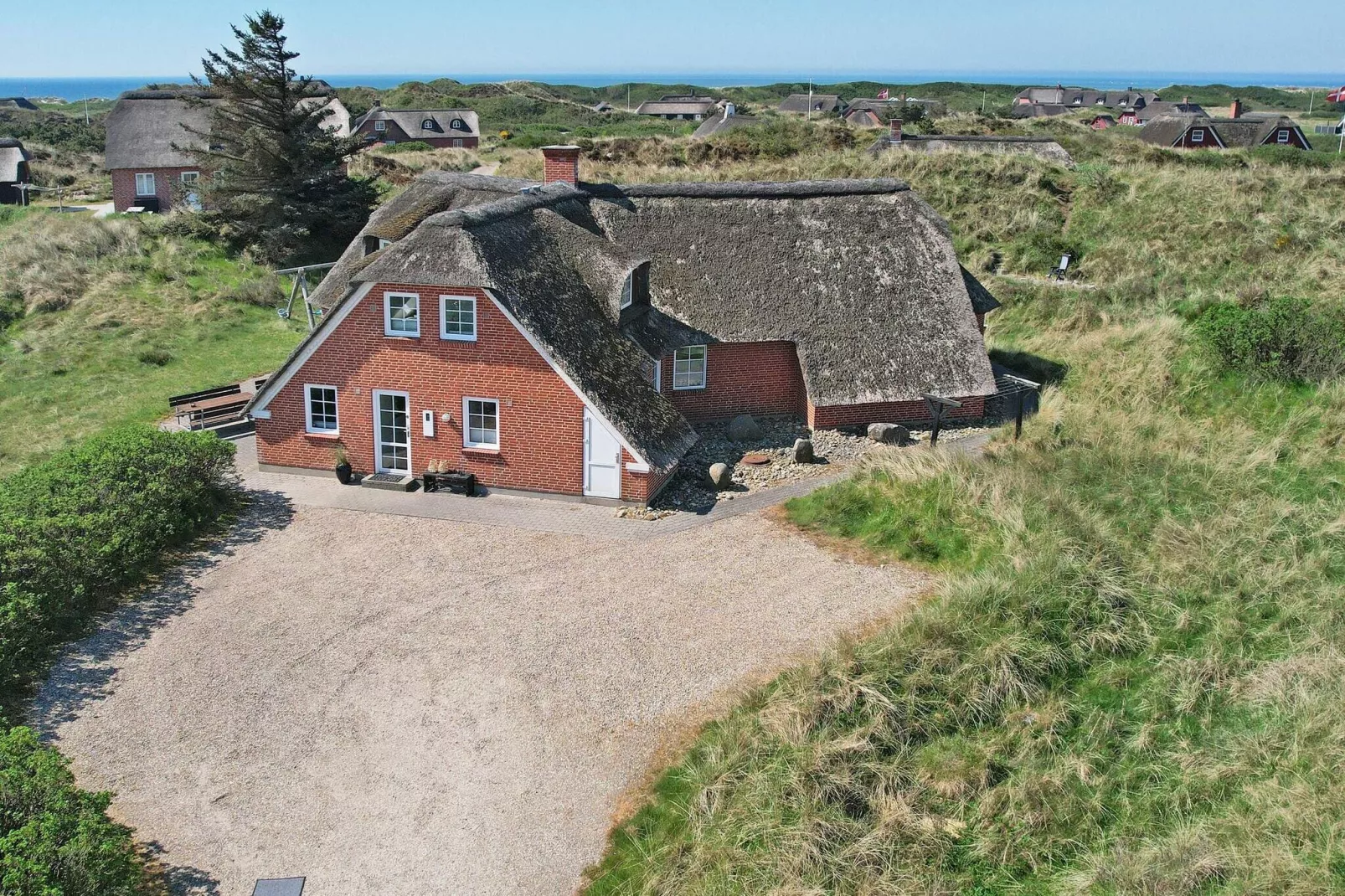 10 persoons vakantie huis in Blåvand-Uitzicht