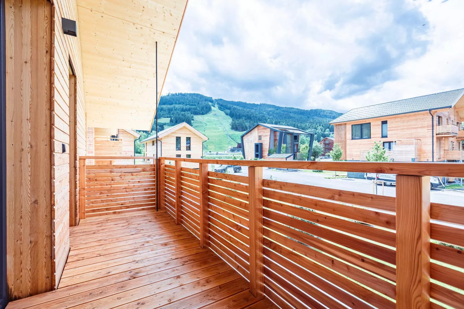 Kreischberg Pool Villas 5a-Terrasbalkon