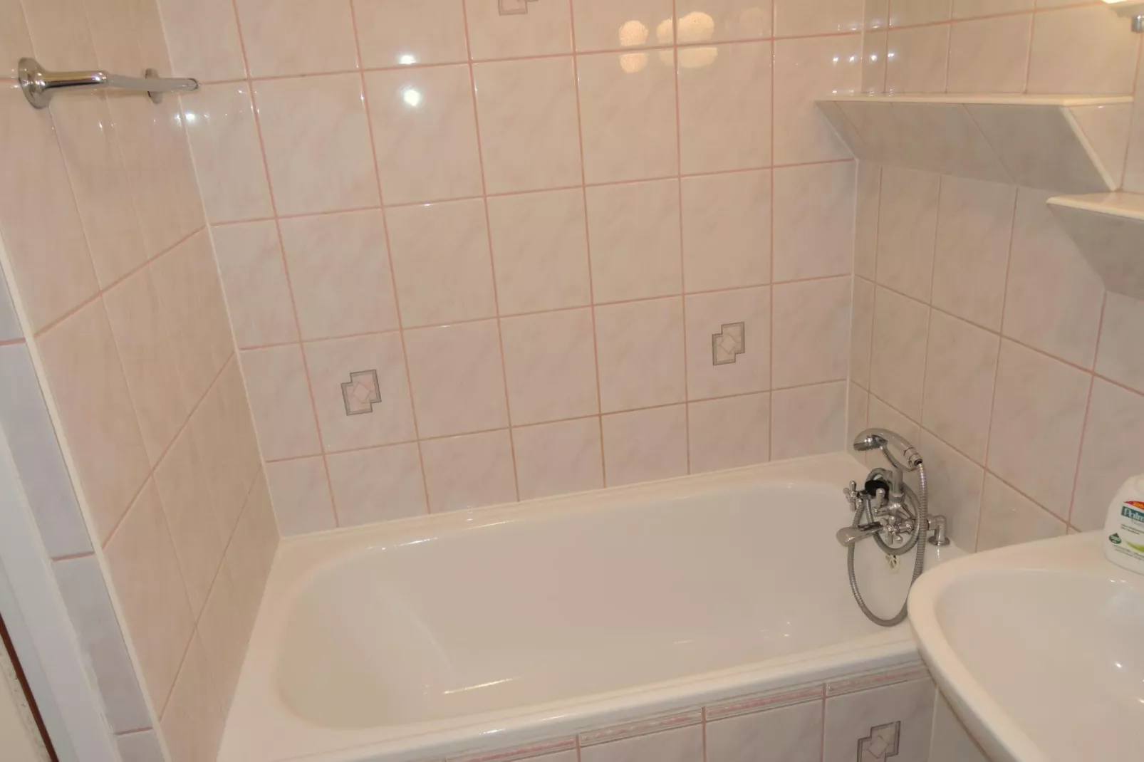 Apartament z widokiem na morze w Międzyzdrojach-Badkamer