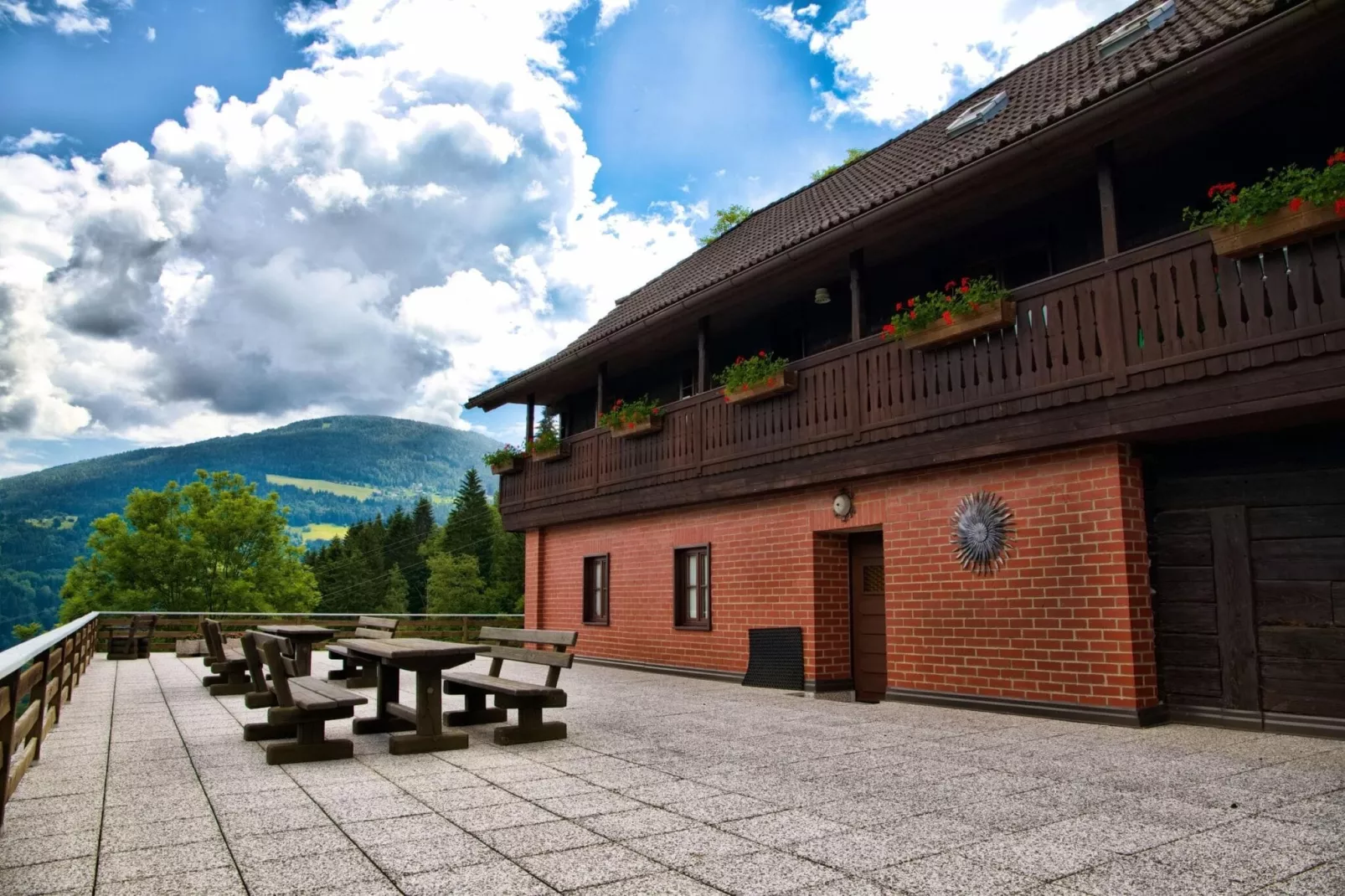 Grafhube Appartements - ganzes Haus-Terrasbalkon