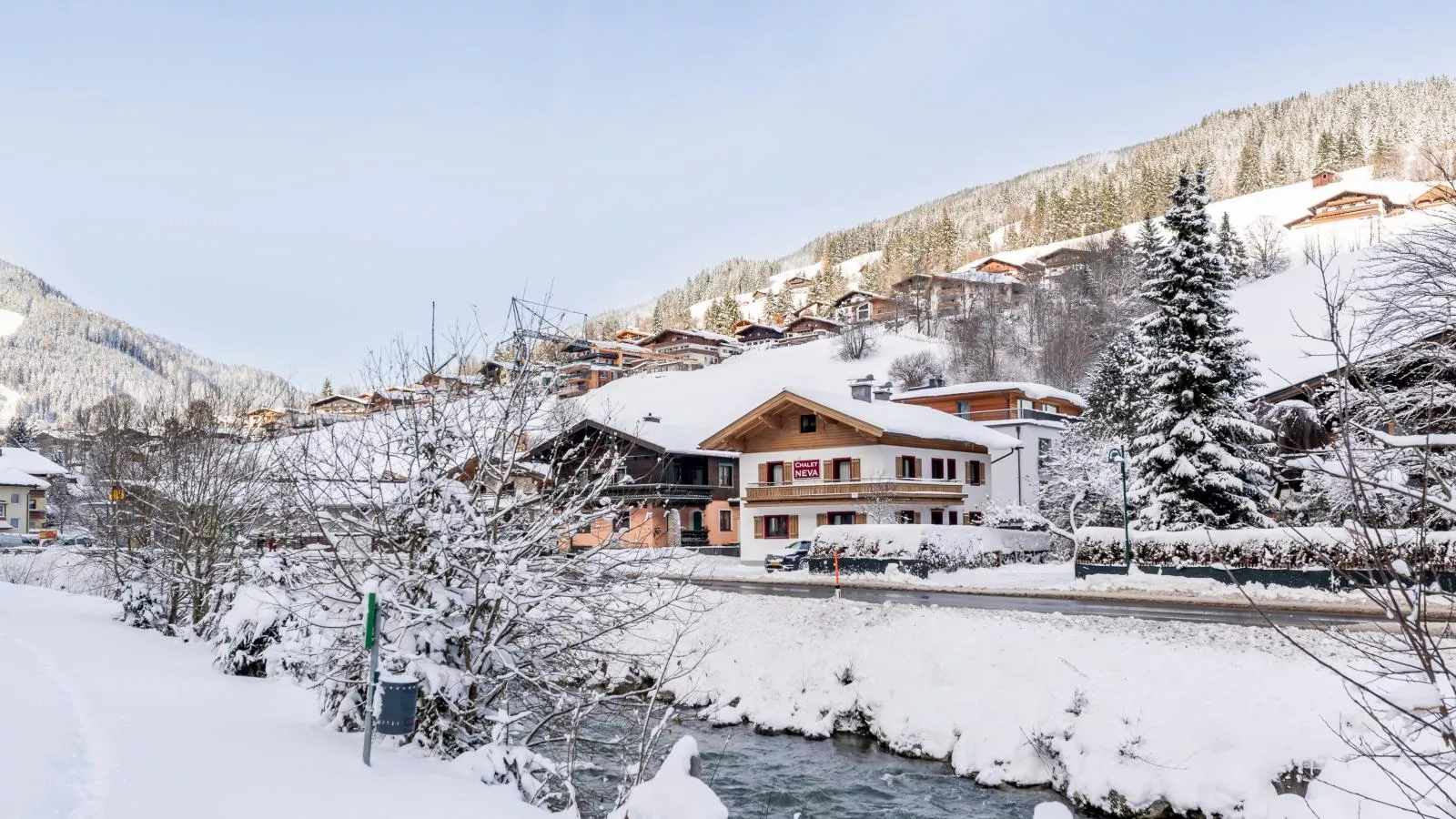 Neva Saalbach-Gebied winter 1km