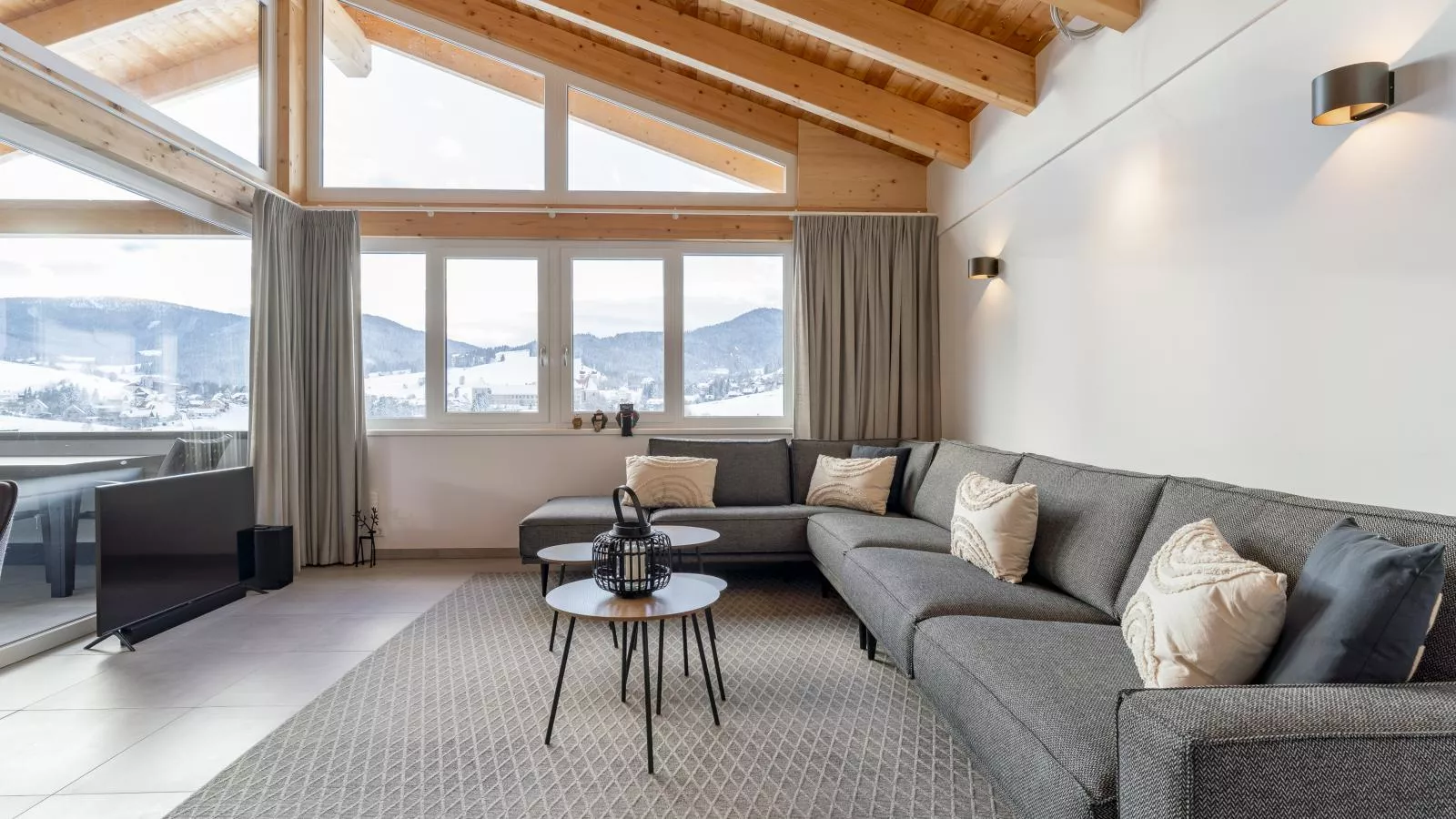 Grebenzen Top Chalet Mazzel-Woonkamer