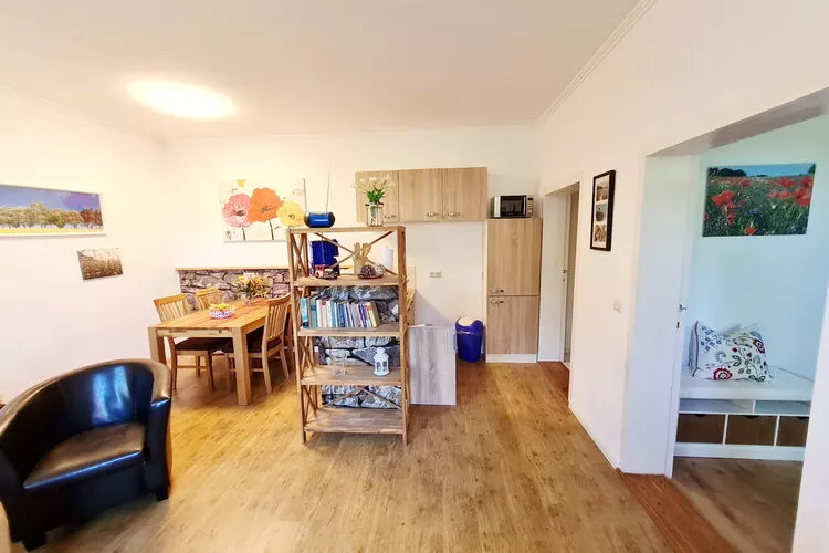 Nr3 Nebelsee 3 Personen-Eetkamer