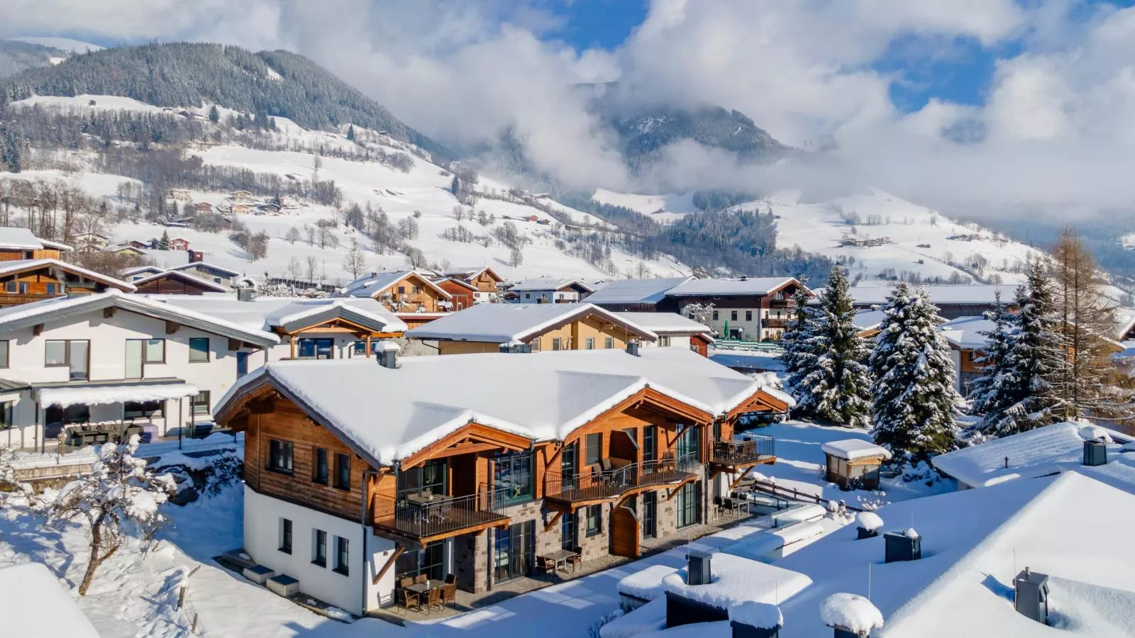 Luxury Tauern Suite Walchen Kaprun 1-Exterieur winter