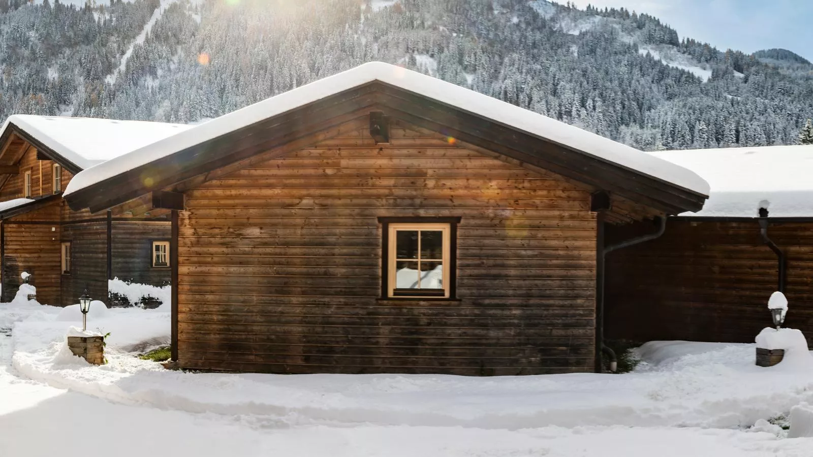 Urige Doppelhaushälfte 6-Exterieur winter