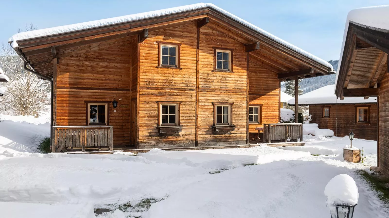 Urige Doppelhaushälfte 1-Exterieur winter