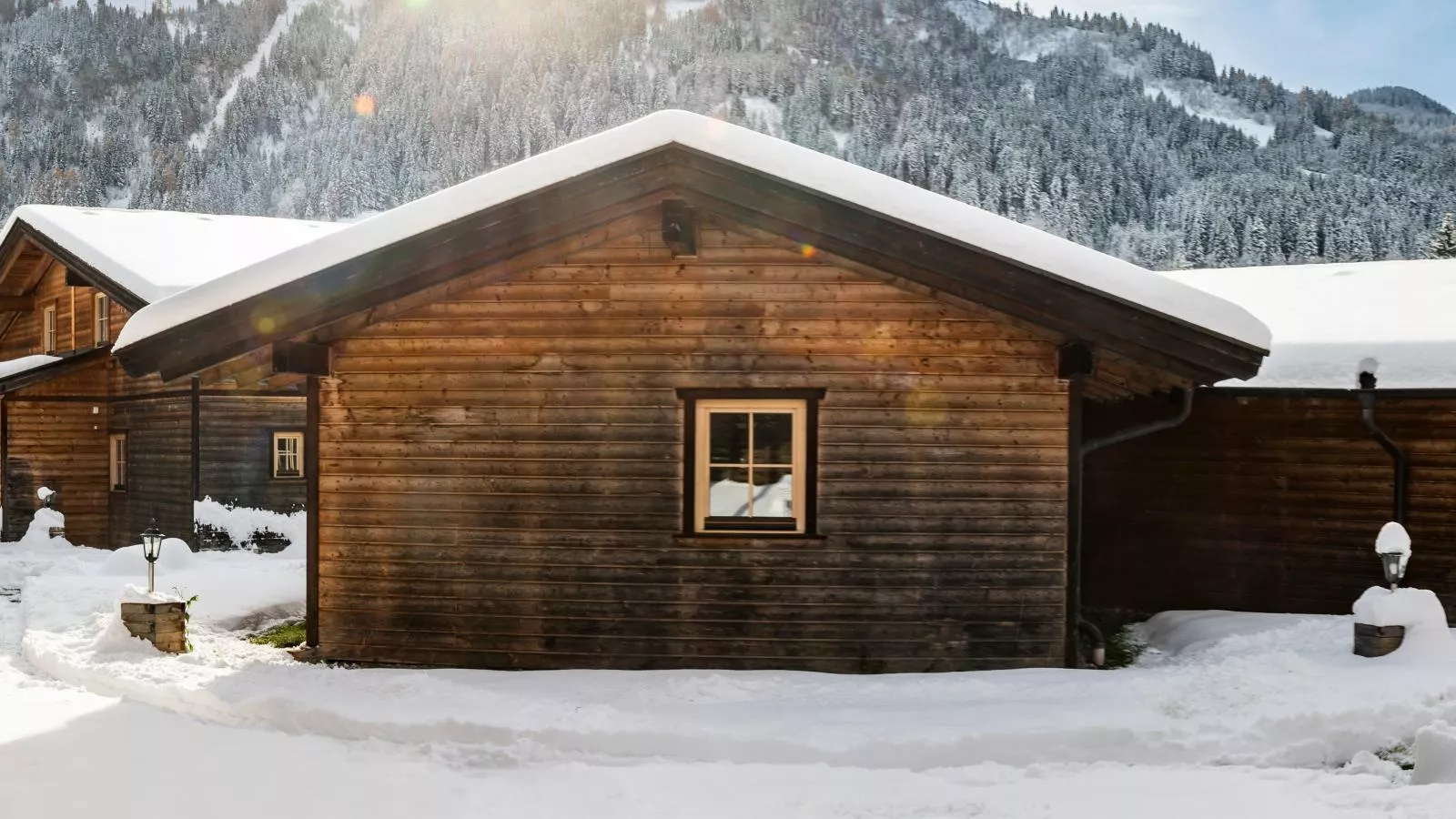 Urige Doppelhaushälfte 9-Exterieur winter