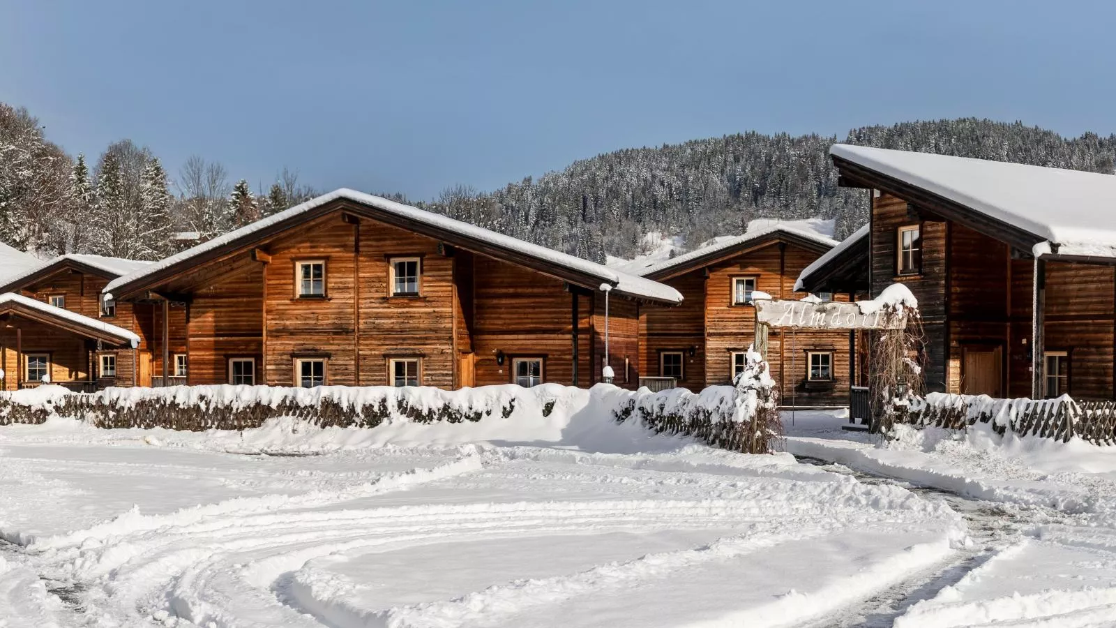 Uriges Chalet 14-Exterieur winter