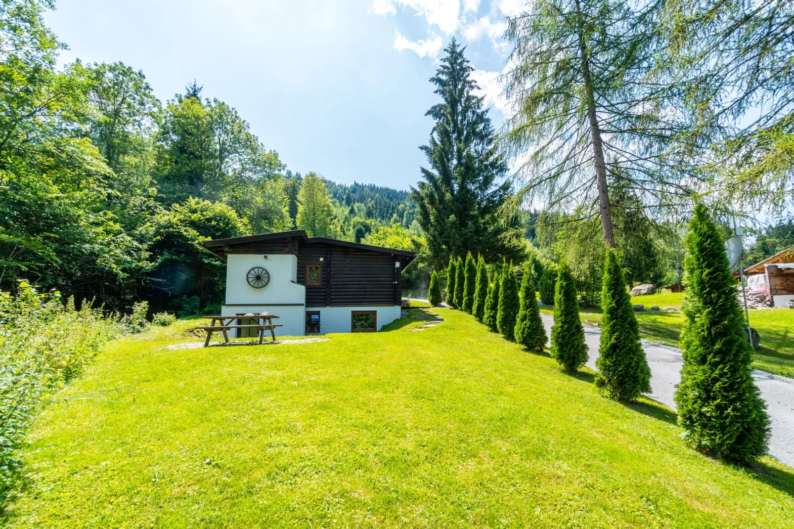 Chalets im Brixental V-Buitenkant zomer