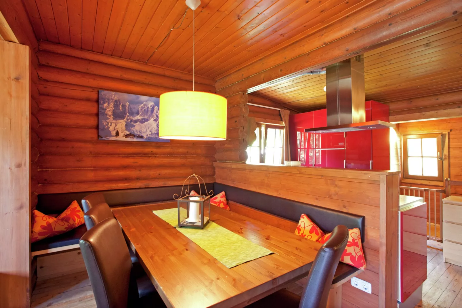 Chalet Isabella im Brixental B-Eetkamer