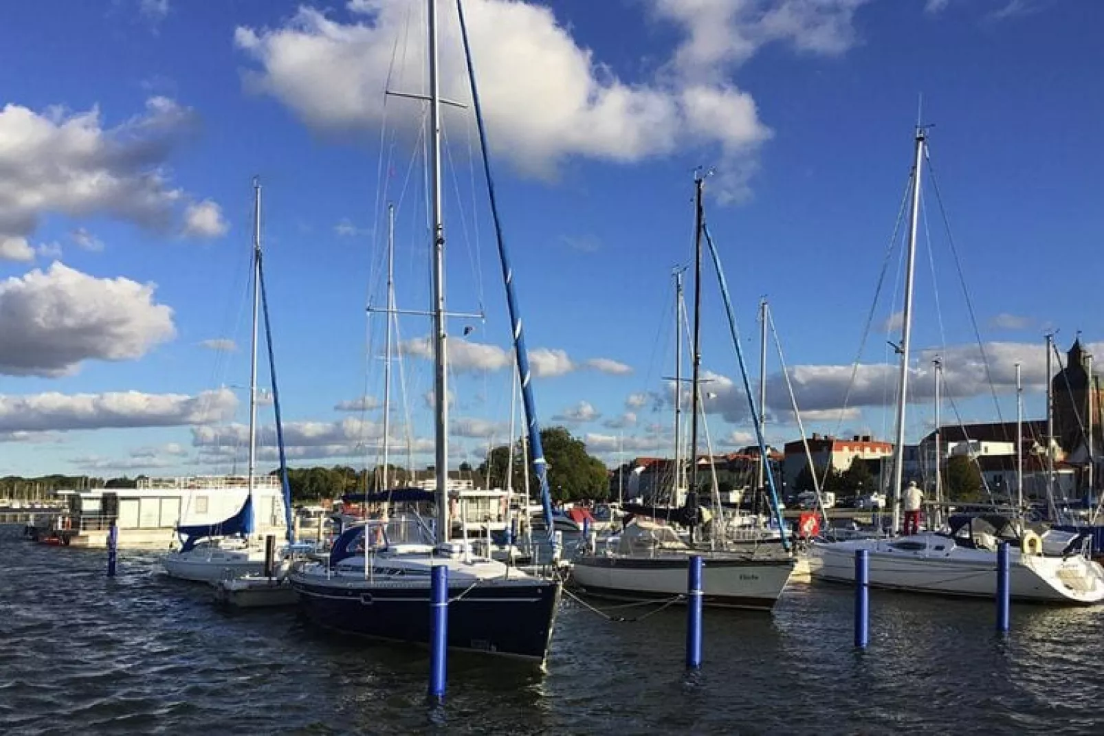 Houseboat Floating Houses Blue Active, Ribnitz-Damgarten-Blue Active-Buitenkant zomer