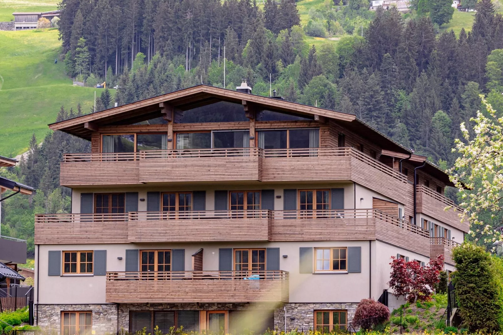 Chalet 149 Westendorf 2-Buitenkant zomer