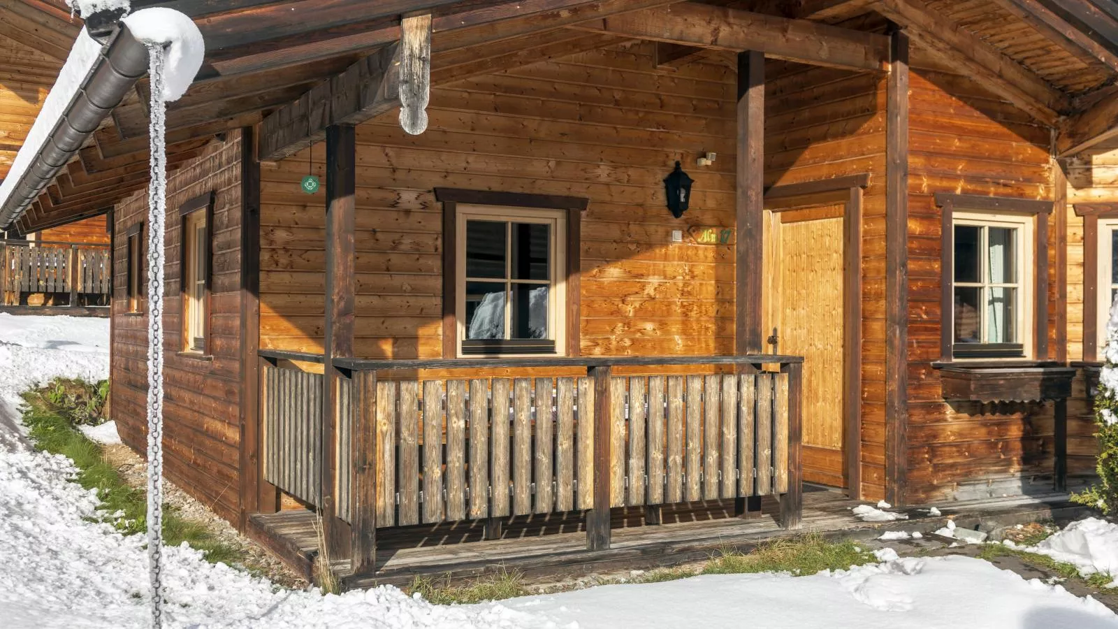 Uriges Chalet 3-Exterieur winter