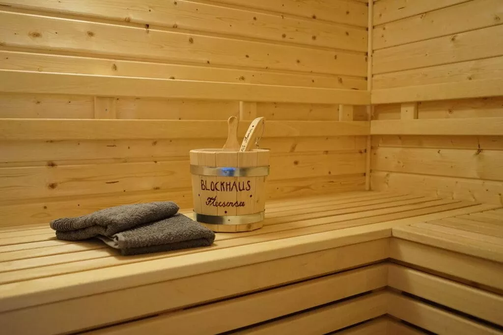 184874-Sauna