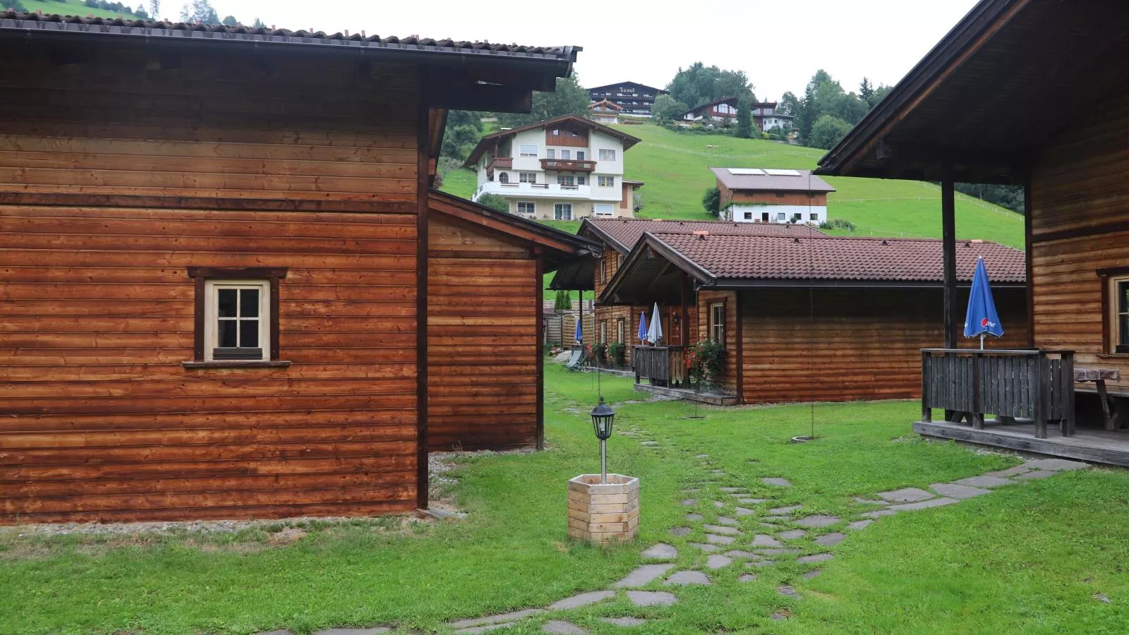 Uriges Chalet 3-Gebieden zomer 1km