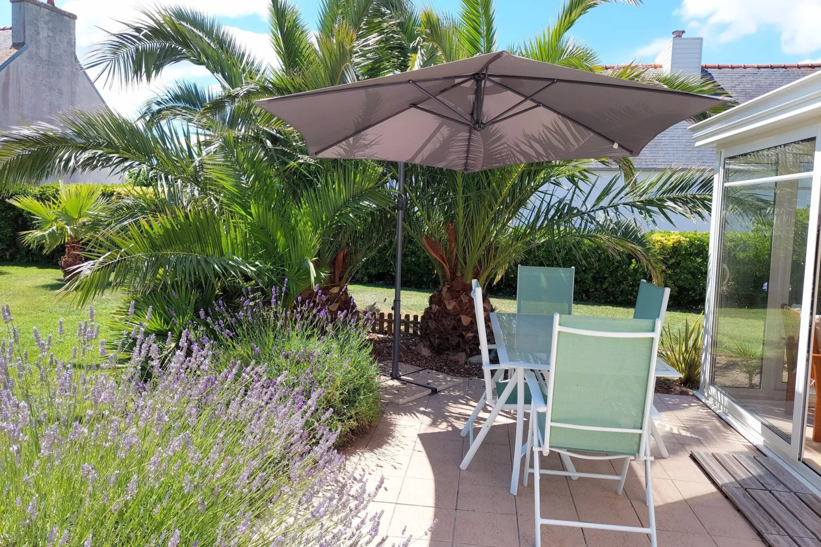 Ferienhaus in unmittelbarer Meernähe Plouhinec-Terrasbalkon