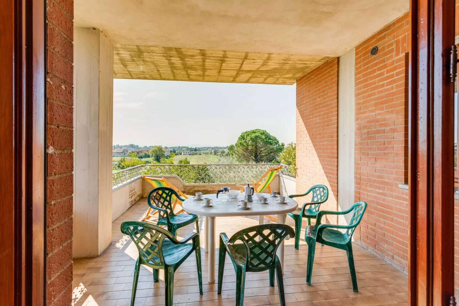 Casa Tommaso - trilo 1 P - 6 pax-Terrasbalkon