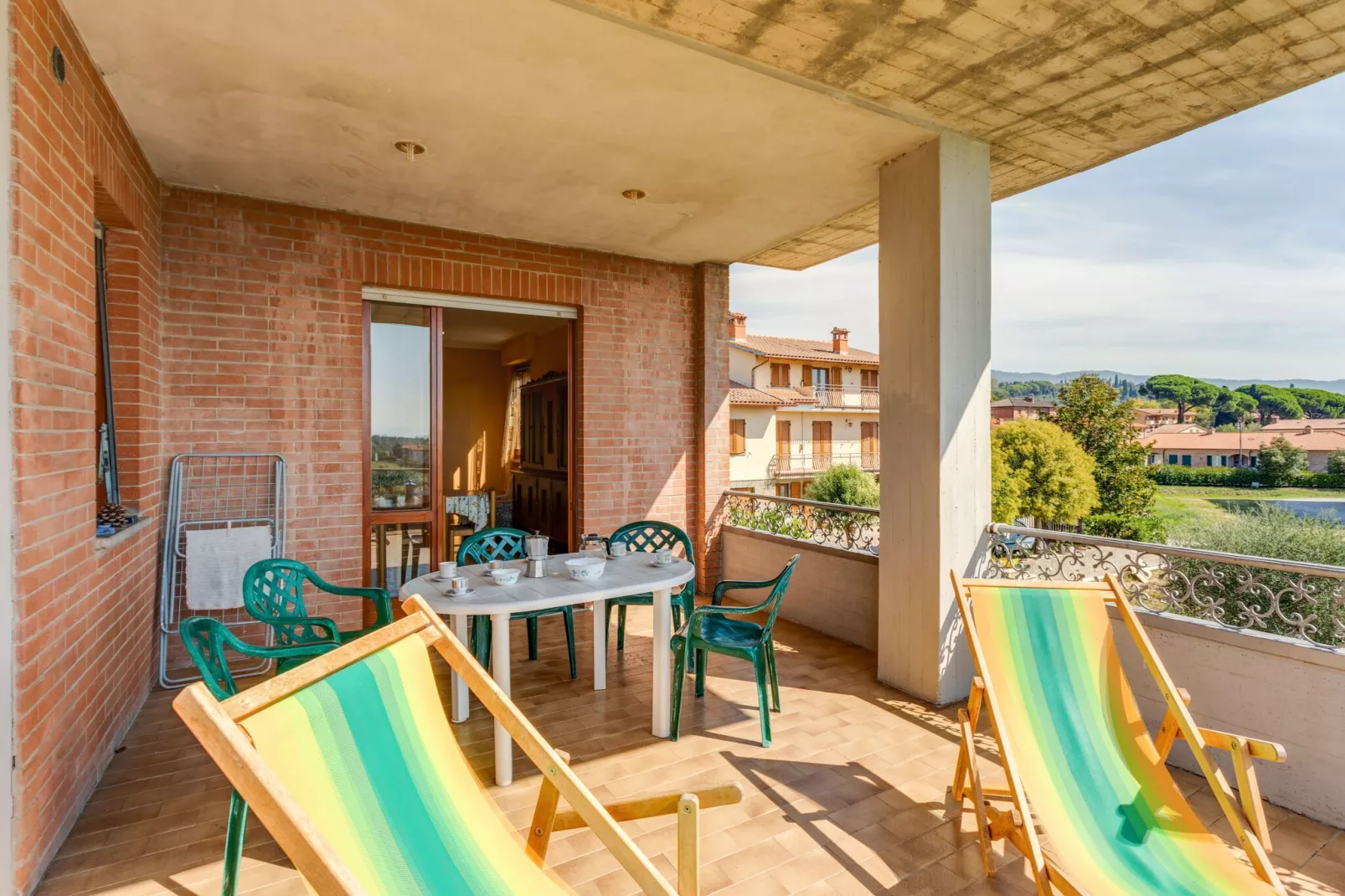 Casa Tommaso - trilo 1 P - 6 pax-Terrasbalkon