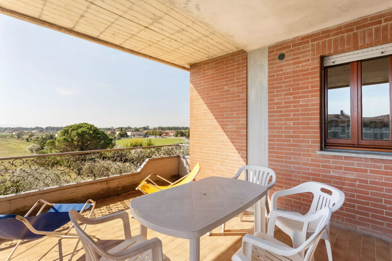 Casa Tommaso - trilo 2 P - 6 pax-Terrasbalkon