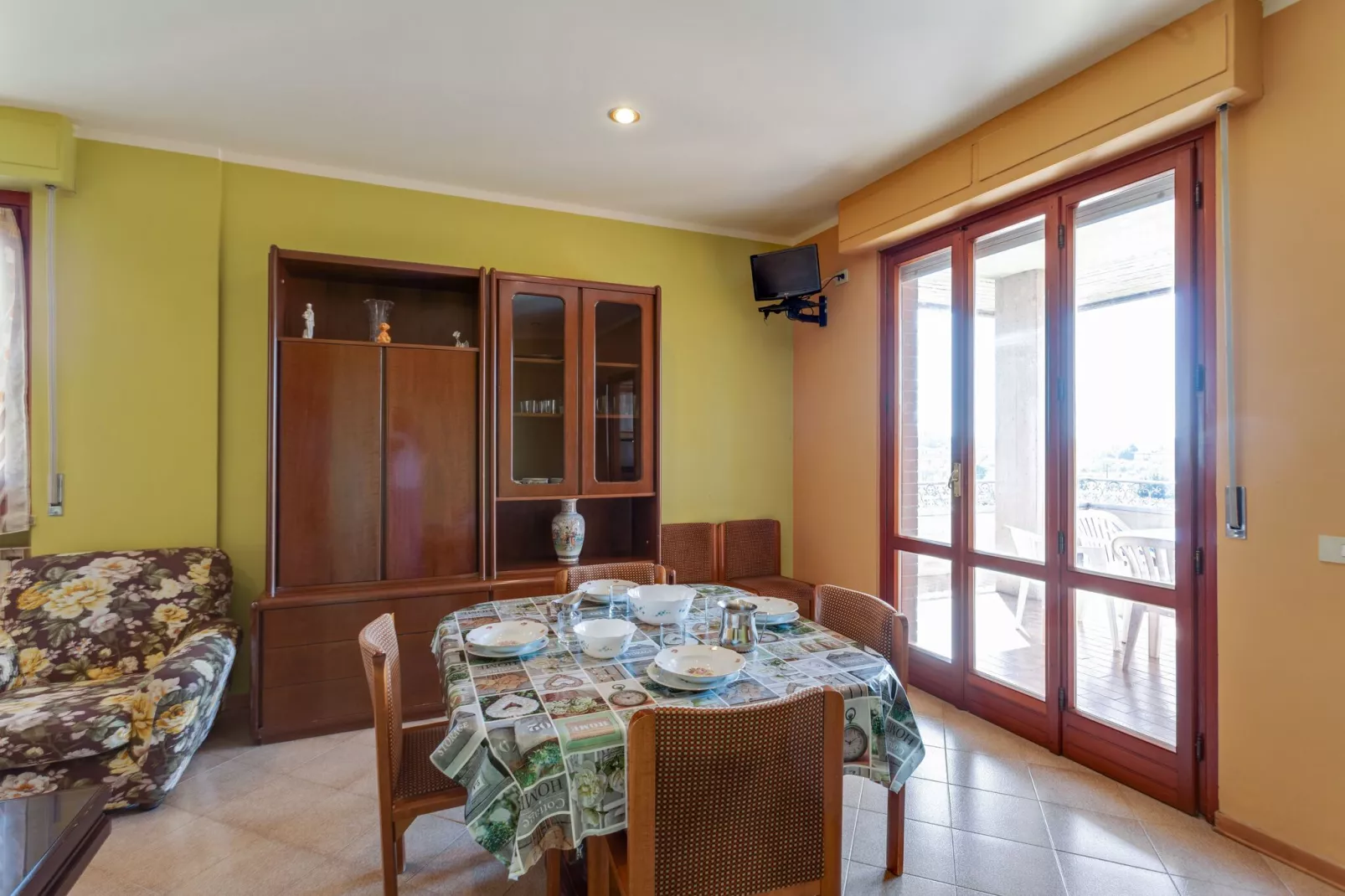 Casa Tommaso - trilo 2 P - 6 pax-Eetkamer