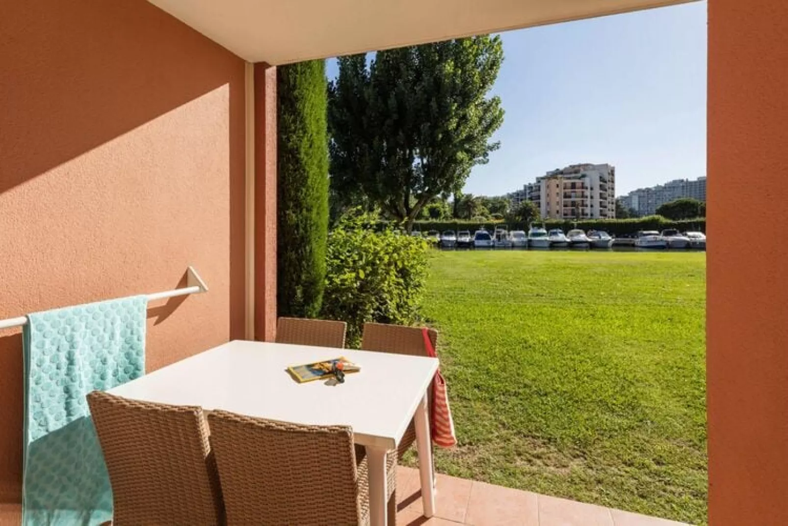 Residence Les Rives de Cannes Mandelieu Mandelieu-la-Napoule - 26Z Superior - Apt 6 p - 1 bedroom  1 sleeping alcove-Terras