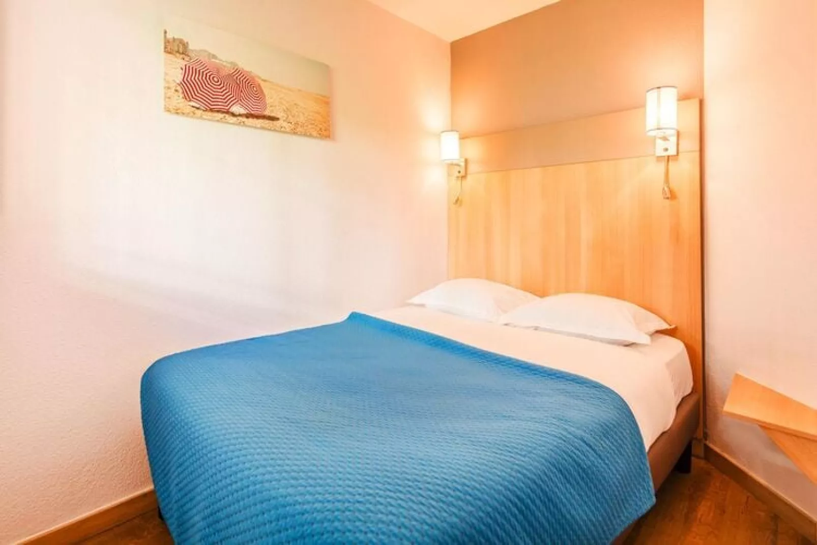 Residence L'Ange Gardien Villefranche-sur-Mer - 27 apartement 1 bedroom - sleeping niche 6 pers-Slaapkamer