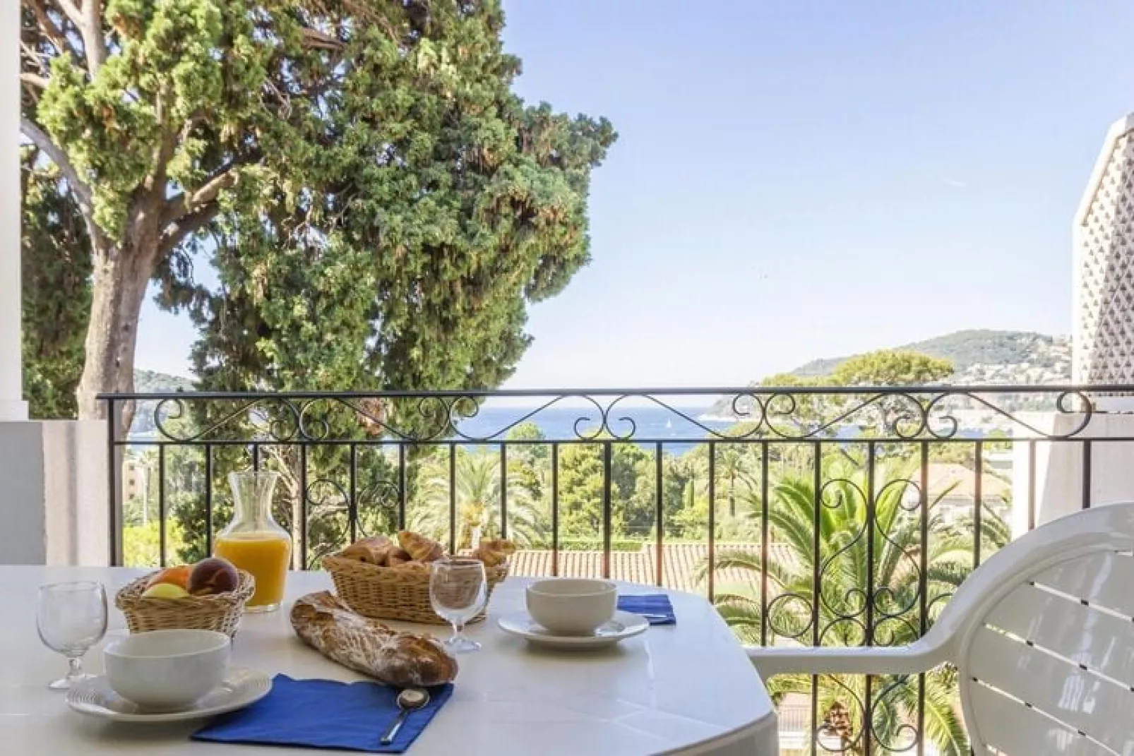 Residence L'Ange Gardien Villefranche-sur-Mer - 27 apartement 1 bedroom - sleeping niche 6 pers-Terras