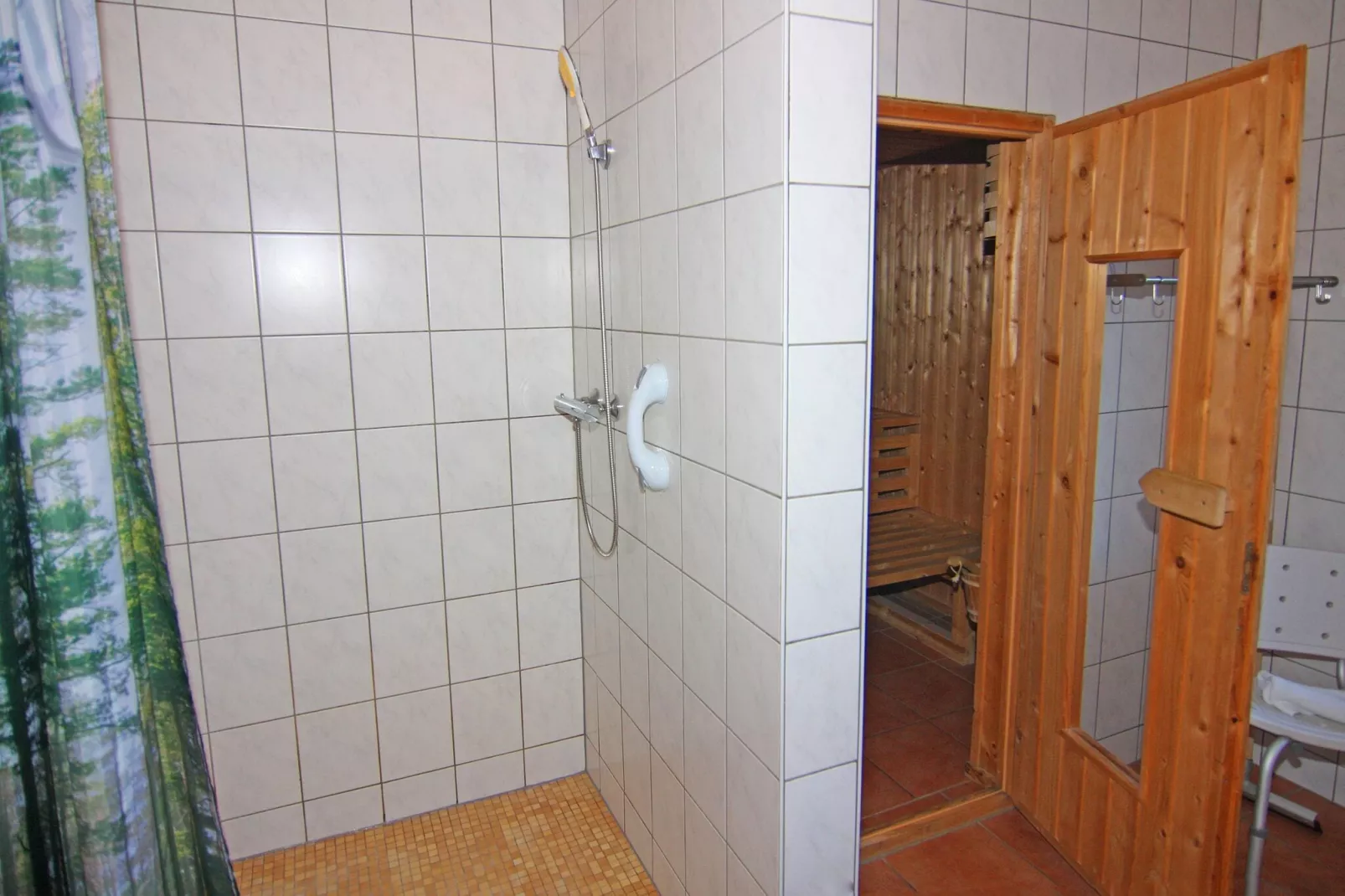 FH für 6 Pers Typ 1-Sauna